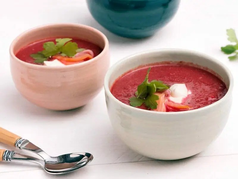 Soupe de betterave au saumon